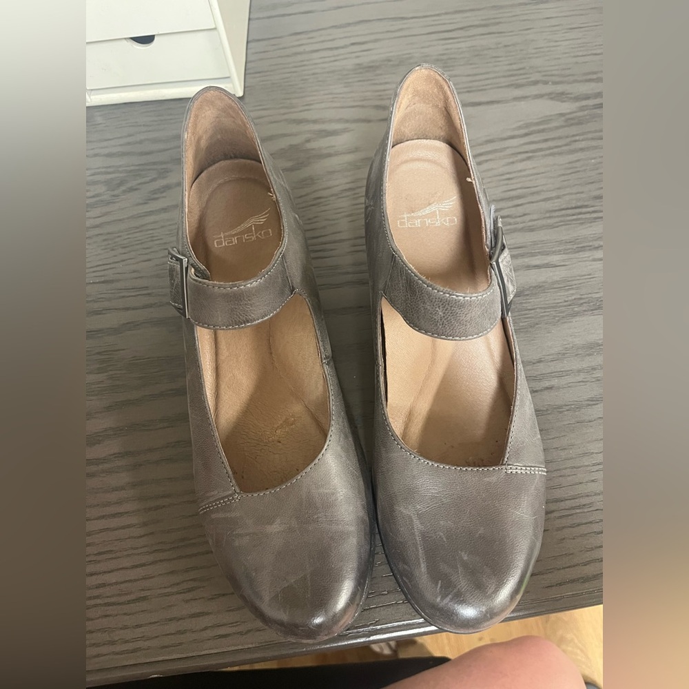 Dansko Womens Size 40/ US 9.5 Roxanne Mary Jane Heels Gray Burnished Leather